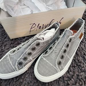 Blowfish Malibu Lt gray hipster smoked twill shoes
